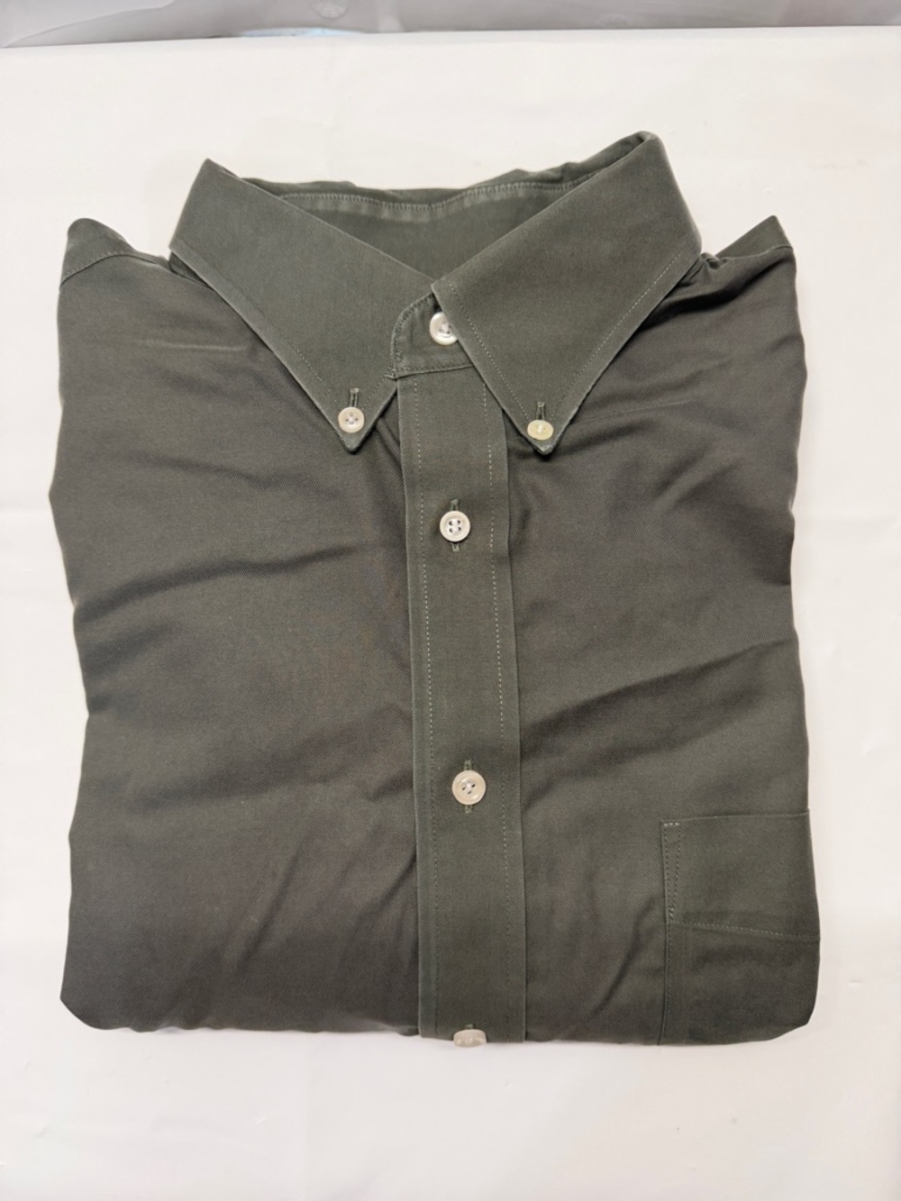 Roundtree &‎ Yorke Olive Green Button-Down Dress Shirt